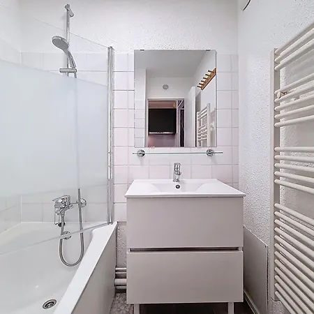 Lumineux Avec Balcon Plein Sud Au Pied Des Pistes - Fr-1-832-10 Apartmán