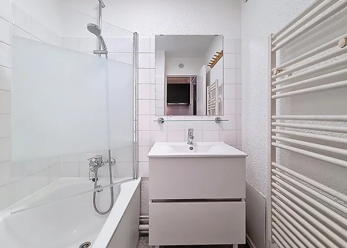 Lumineux Avec Balcon Plein Sud Au Pied Des Pistes - Fr-1-832-10 公寓