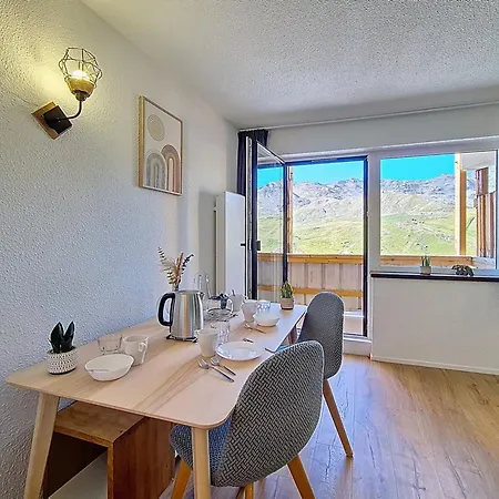 Lumineux Avec Balcon Plein Sud Au Pied Des Pistes - Fr-1-832-10