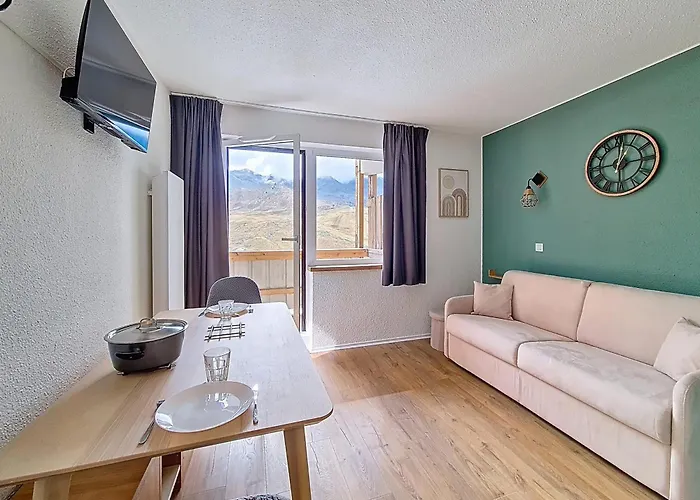 Lumineux Avec Balcon Plein Sud Au Pied Des Pistes - Fr-1-832-10 Apartamento